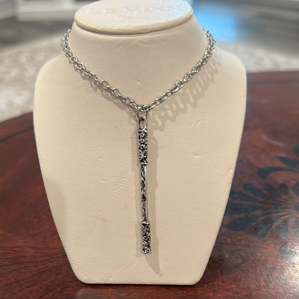 Elegant Rebel Silver Pendant Necklace 24” Chain NWOT!